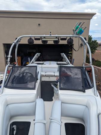 2002 Tige, dovoz USA — foto 4 z 11