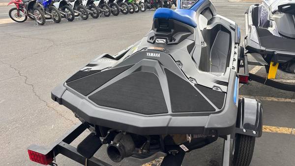 2026 Yamaha, dovoz USA — foto 4 z 8