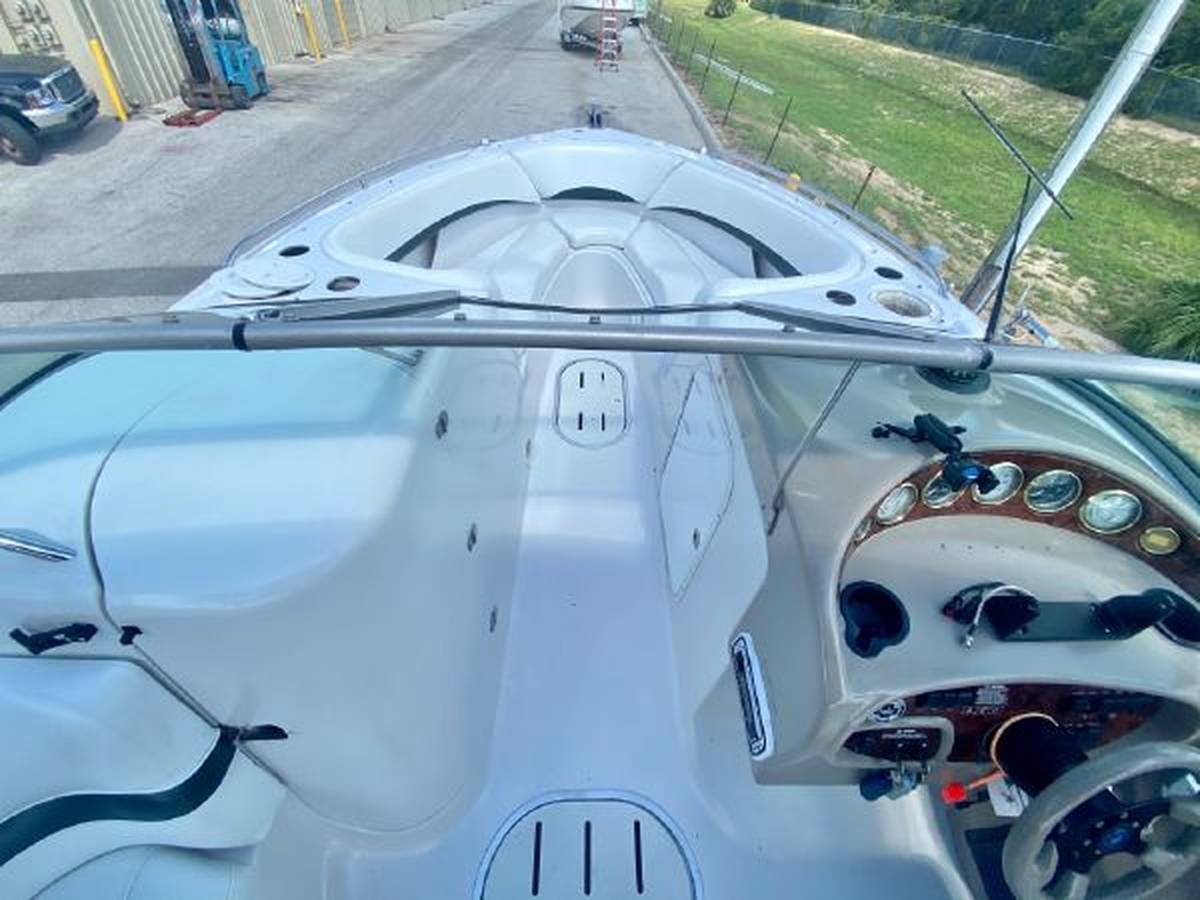2002 Four Winns, dovoz USA — foto 4 z 10