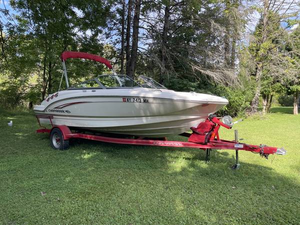 2011 Chaparral, dovoz USA — foto 4 z 12