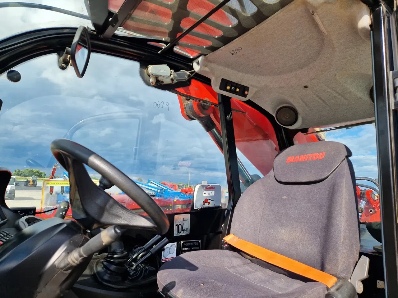 2021 Manitou MT, 5 357 mth, dovoz Skladom v EÚ — foto 12 z 18