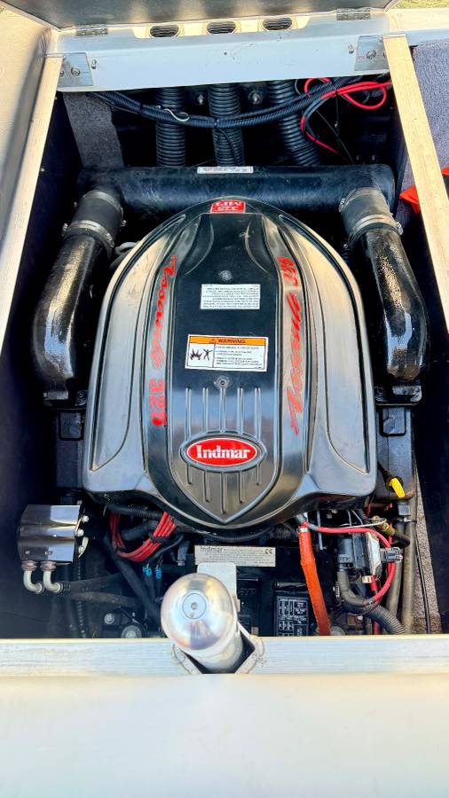 2010 MasterCraft, dovoz USA — foto 4 z 12