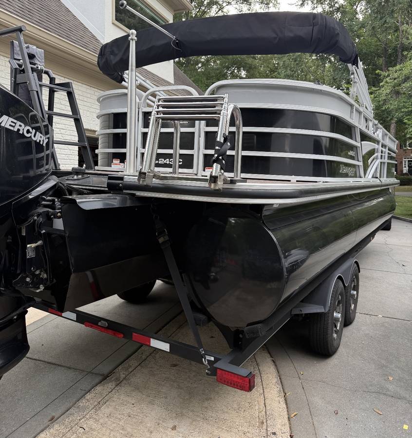 2019 Ranger, dovoz USA — foto 4 z 9