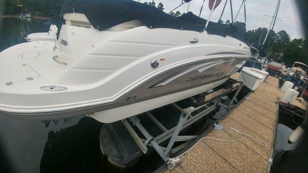 2007 Chaparral, dovoz USA — foto 5 z 6