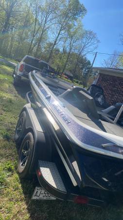 2015 Skeeter, dovoz USA — foto 1 z 12 2015 Skeeter, dovoz USA — foto 1 z 12