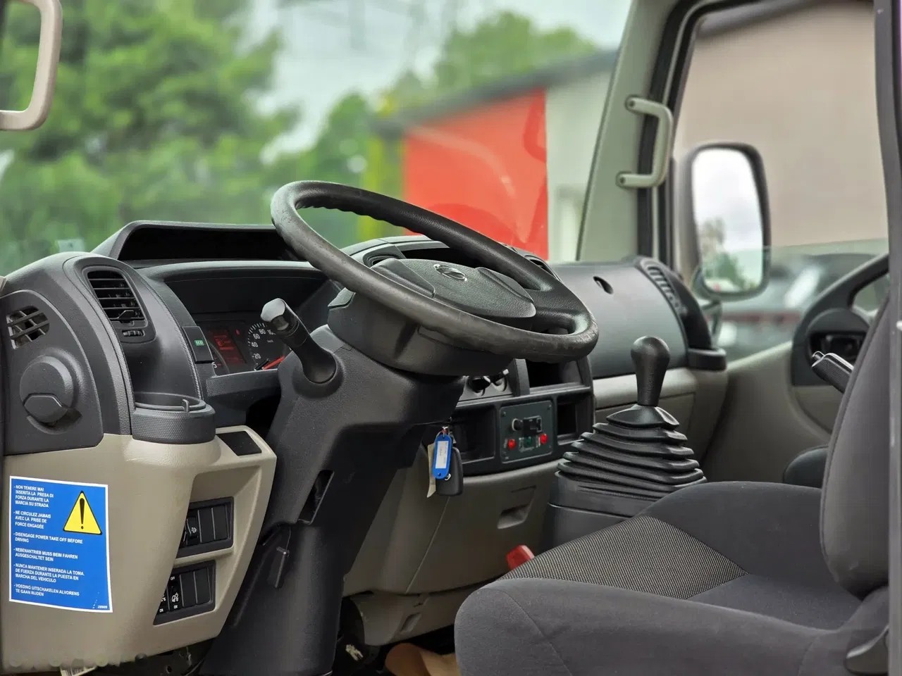 2018 Nissan CABSTAR, 465 mth, dovoz Skladom v EÚ — foto 8 z 9