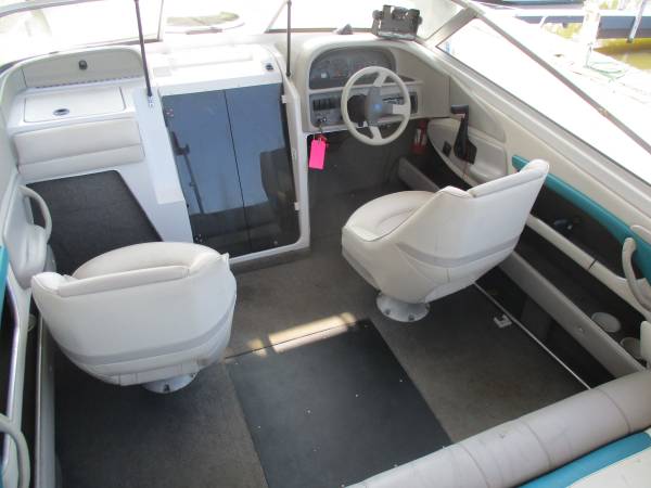 1995 Four Winns, dovoz USA — foto 5 z 11