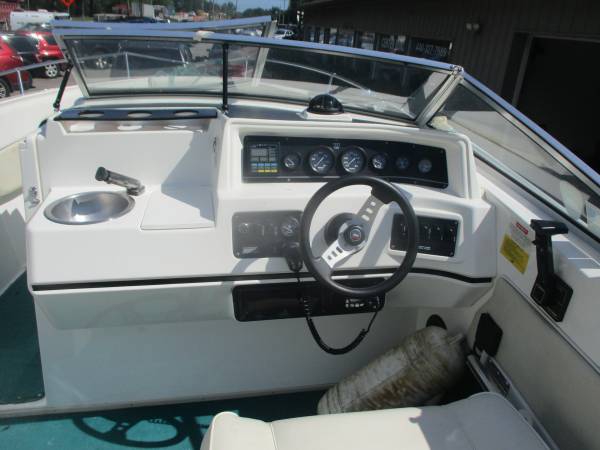 1992 Wellcraft, dovoz USA — foto 11 z 12