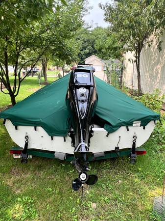 Crestliner, dovoz USA — foto 4 z 12