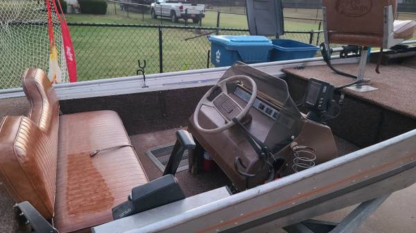 1984 Tracker, dovoz USA — foto 10 z 10