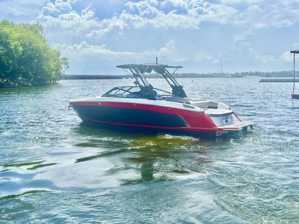 2022 Cobalt, dovoz USA — foto 2 z 12