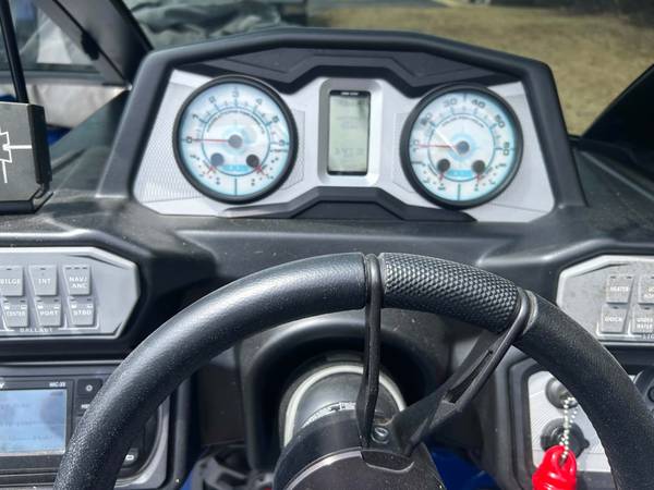 2021 Axis, dovoz USA — foto 10 z 12