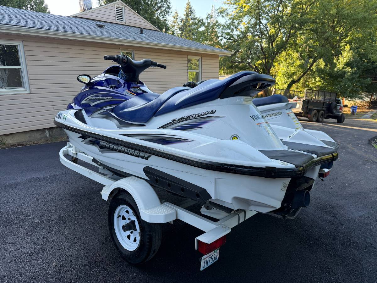 2004 Yamaha, dovoz USA — foto 6 z 11