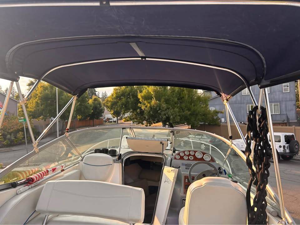 2006 Bayliner, dovoz USA — foto 2 z 10