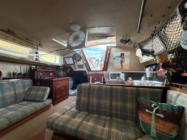 1981 Catalina, dovoz USA — foto 8 z 12
