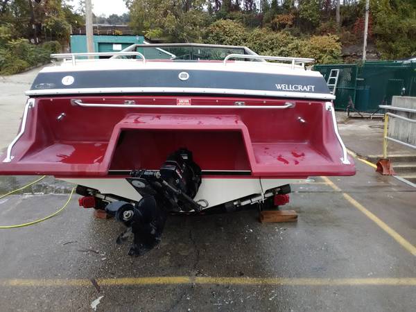 1986 Wellcraft, dovoz USA — foto 10 z 12
