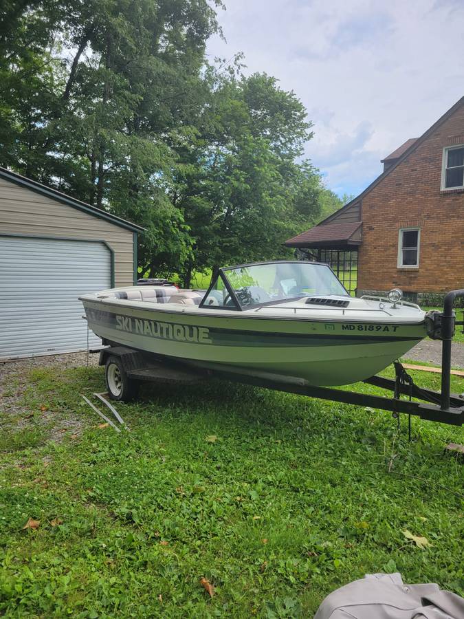 1984 Nautique, dovoz USA — foto 3 z 8