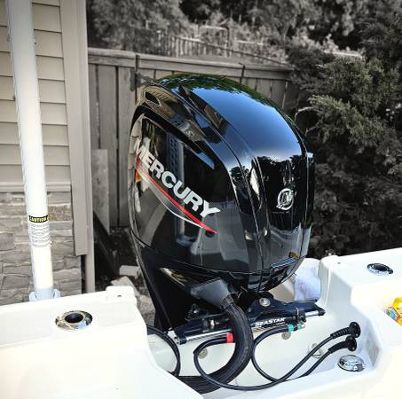 2024 Boston Whaler, dovoz USA — foto 7 z 11
