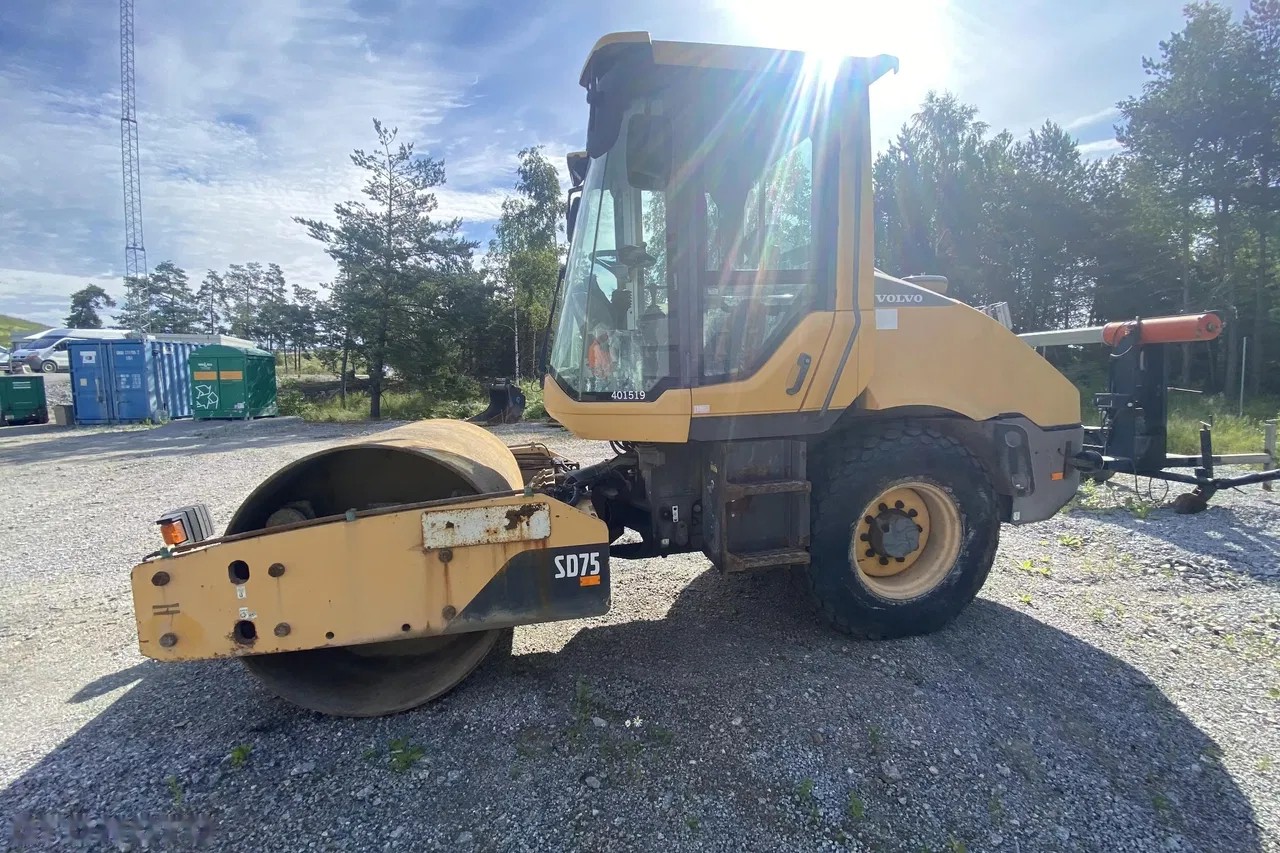 2014 Volvo SD75, 1 508 mth, dovoz Skladom v EÚ — foto 3 z 22