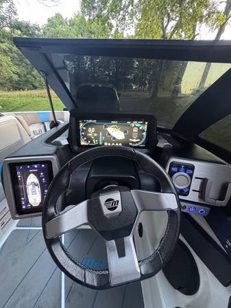 2022 Malibu, dovoz USA — foto 10 z 12