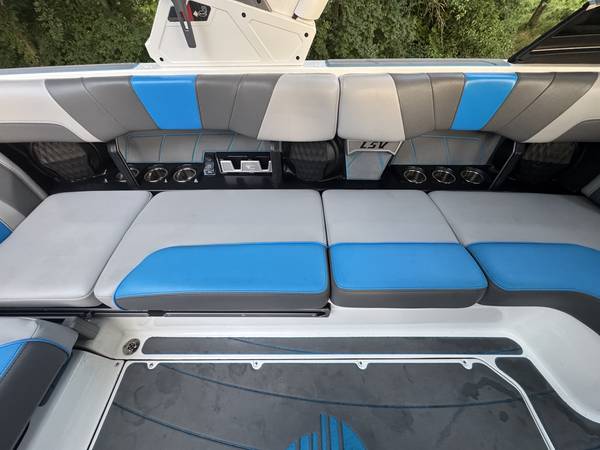 2022 Malibu, dovoz USA — foto 6 z 12