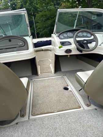 2006 Sea Ray, dovoz USA — foto 2 z 6