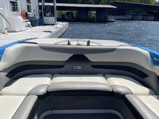 2015 Malibu, dovoz USA — foto 10 z 12