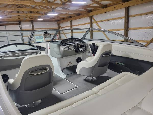 2013 Cobalt, dovoz USA — foto 10 z 12