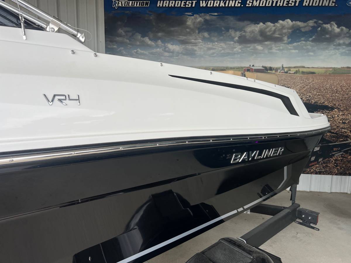 Bayliner, dovoz USA — foto 2 z 6