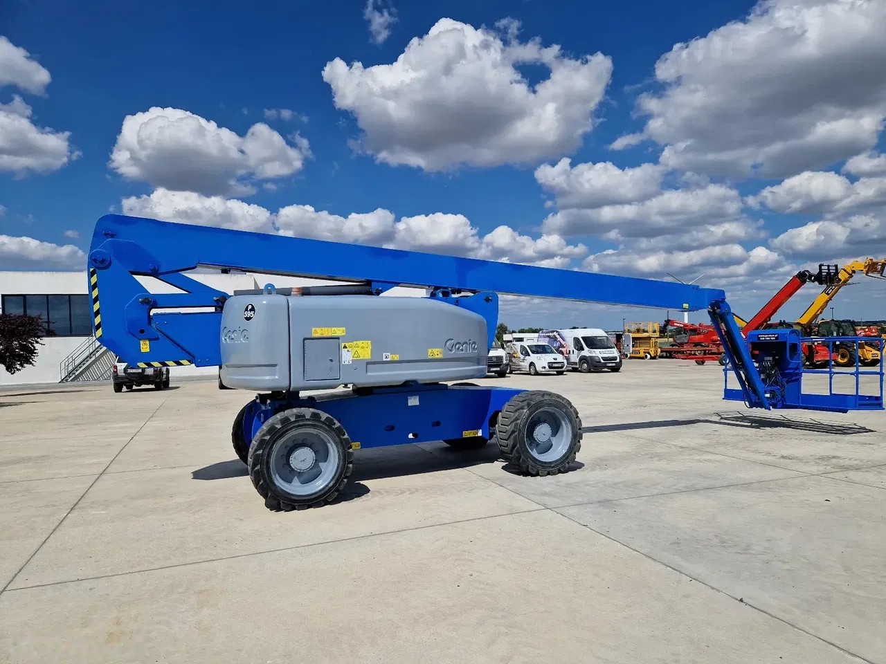 2015 Genie, 1 615 mth, dovoz Skladom v EÚ — foto 4 z 18