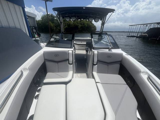 2022 Cobalt, dovoz USA — foto 9 z 12