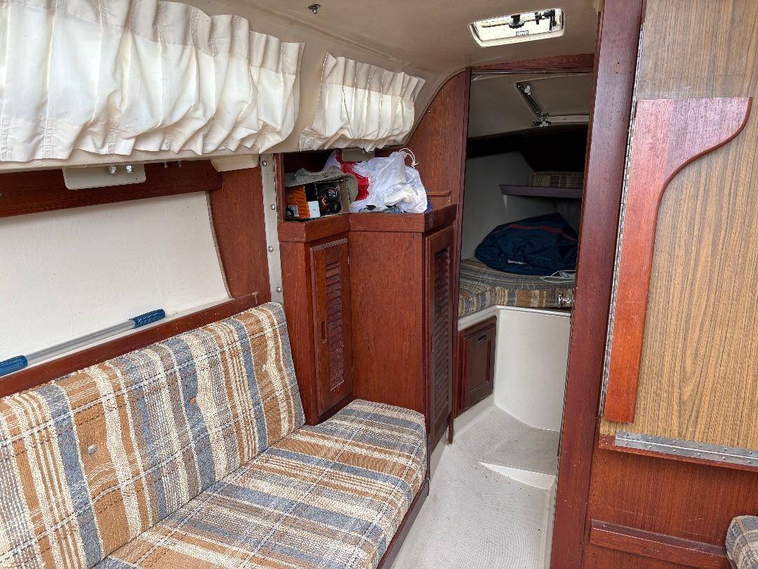 1987 Catalina, dovoz USA — foto 6 z 6