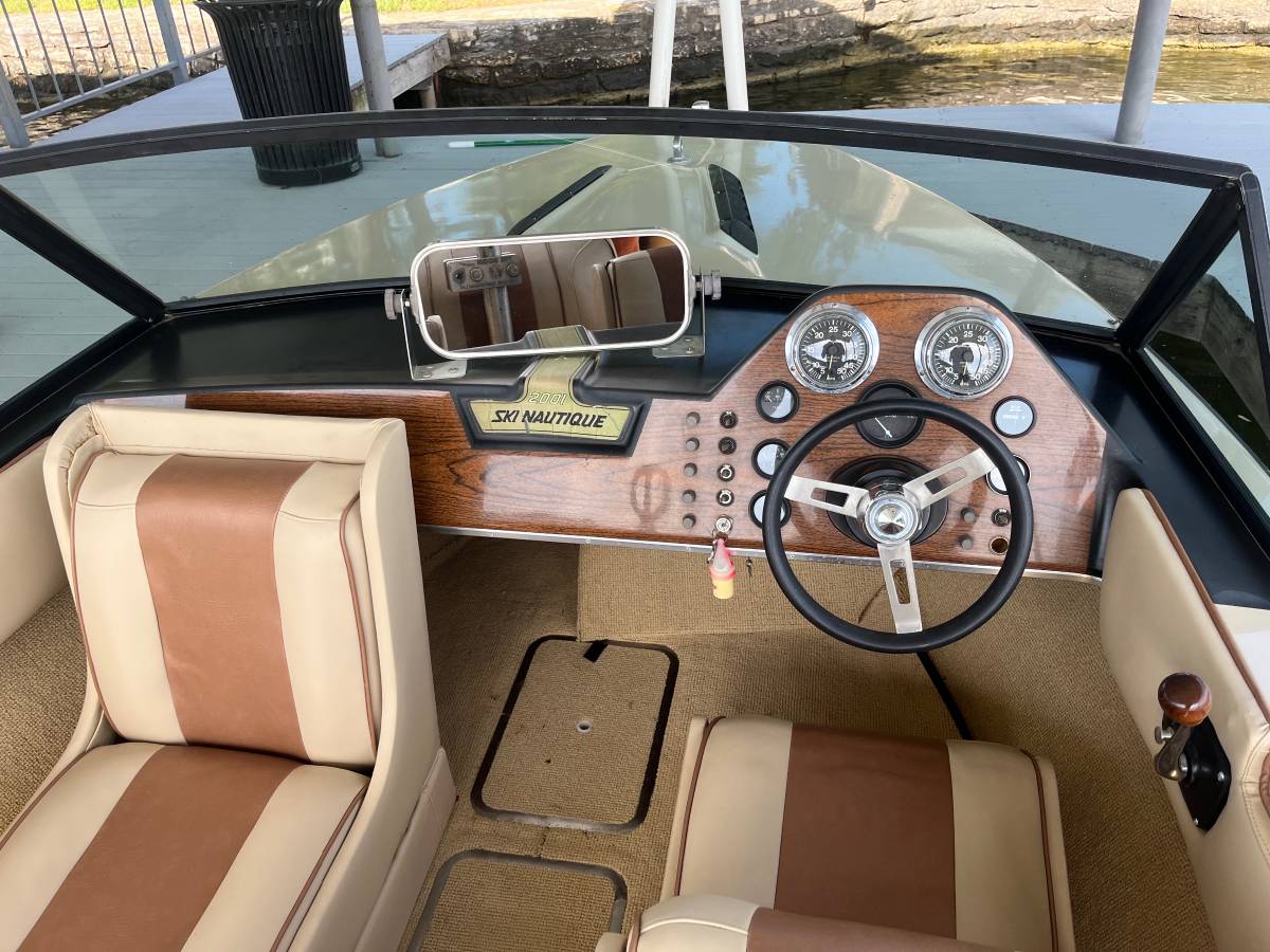 1984 Nautique, dovoz USA — foto 12 z 12