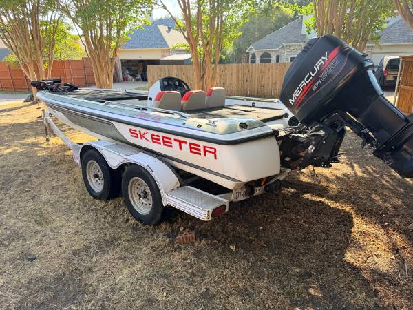 1994 Skeeter, dovoz USA — foto 4 z 11