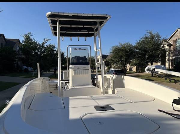 2021 Bayliner, dovoz USA — foto 4 z 8