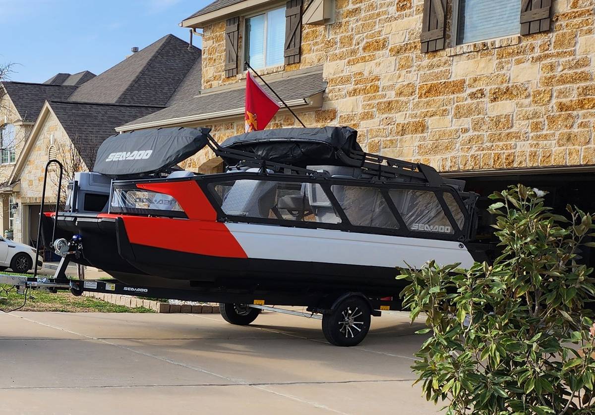 2023 Sea-Doo, dovoz USA — foto 1