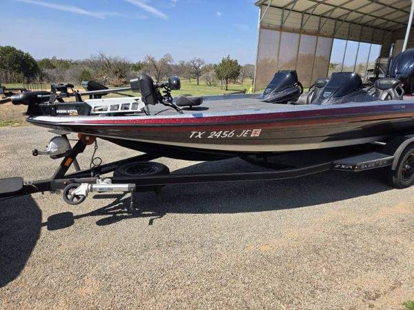 2021 Skeeter, dovoz USA — foto 2 z 12