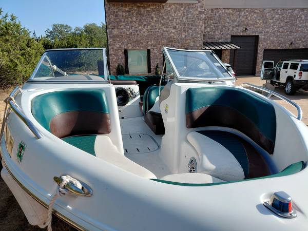 Four Winns, dovoz USA — foto 3 z 5