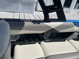 2015 Malibu, dovoz USA — foto 10 z 12