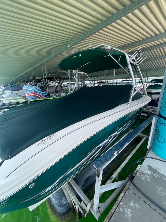 2004 Sea Ray, dovoz USA — foto 12 z 12