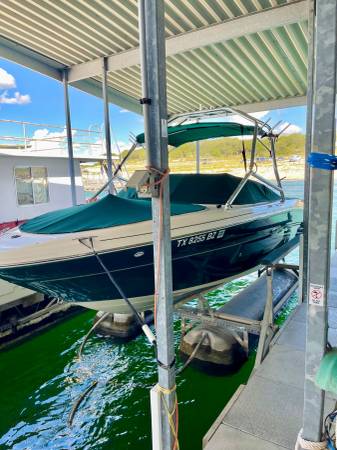 2004 Sea Ray, dovoz USA — foto 8 z 12
