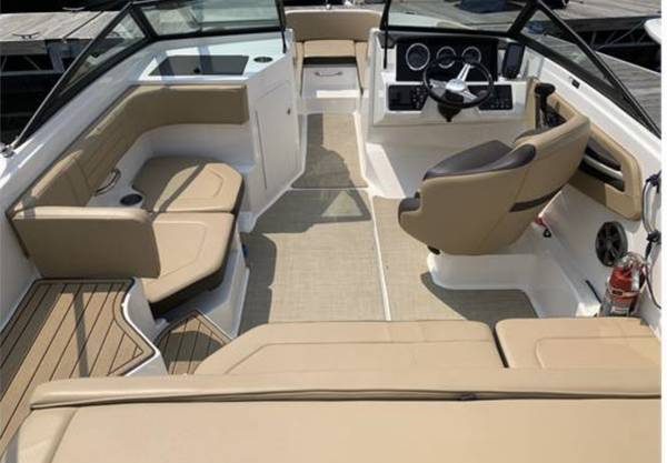 2019 Sea Ray, dovoz USA — foto 12 z 12