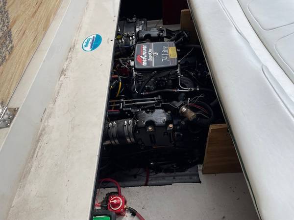 1988 Wellcraft, dovoz USA — foto 3 z 4