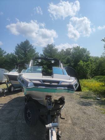 MasterCraft, dovoz USA — foto 1 z 9 MasterCraft, dovoz USA — foto 1 z 9