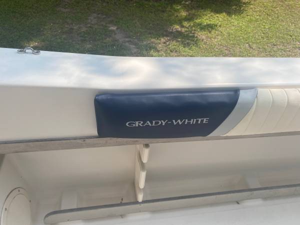 Grady-White, biela, dovoz USA — foto 7 z 7