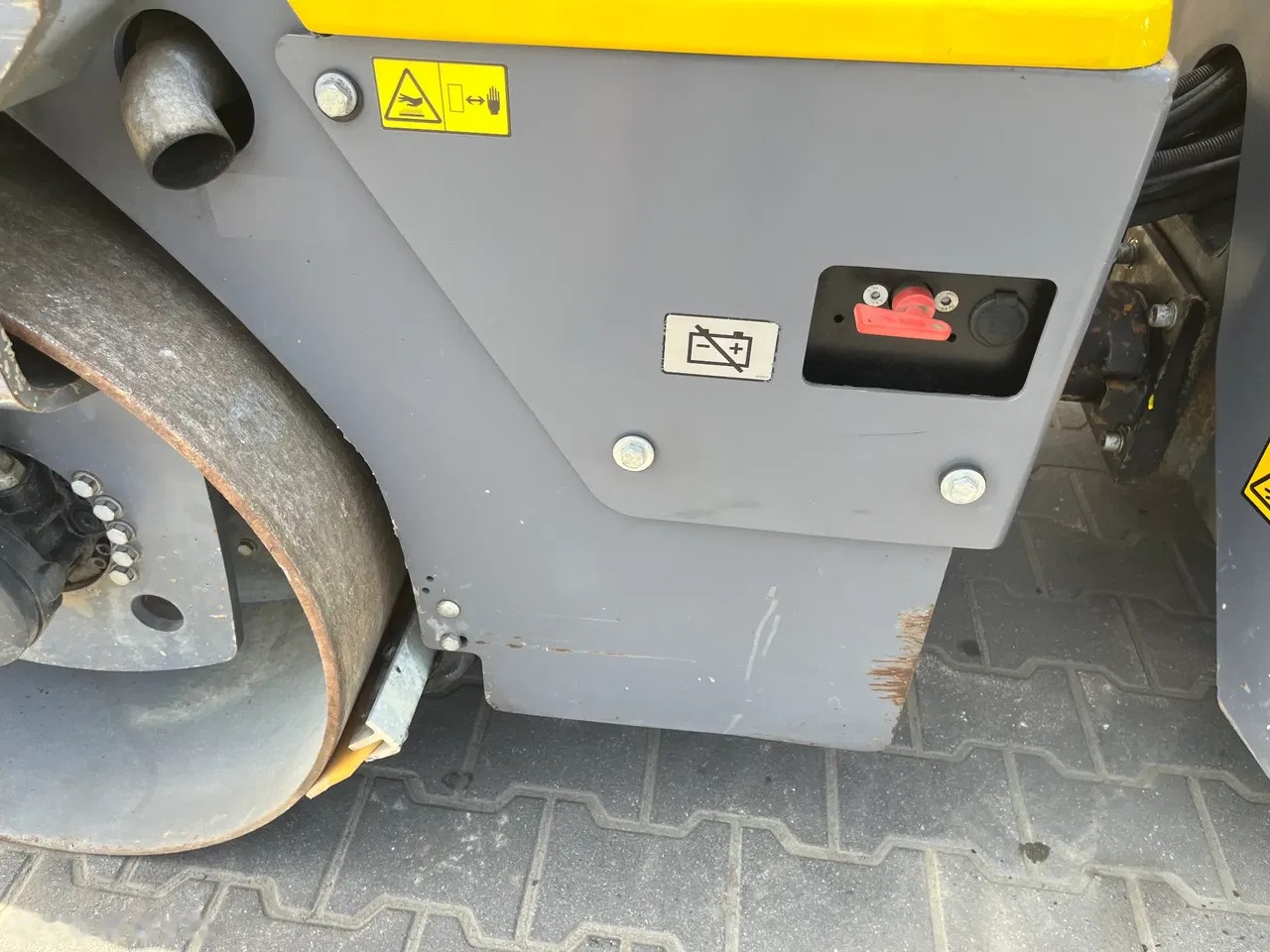 2014 Dynapac CC1200, 1 405 mth, dovoz Skladom v EÚ — foto 12 z 24