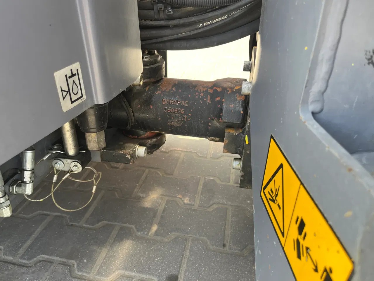 2014 Dynapac CC1200, 1 405 mth, dovoz Skladom v EÚ — foto 14 z 24