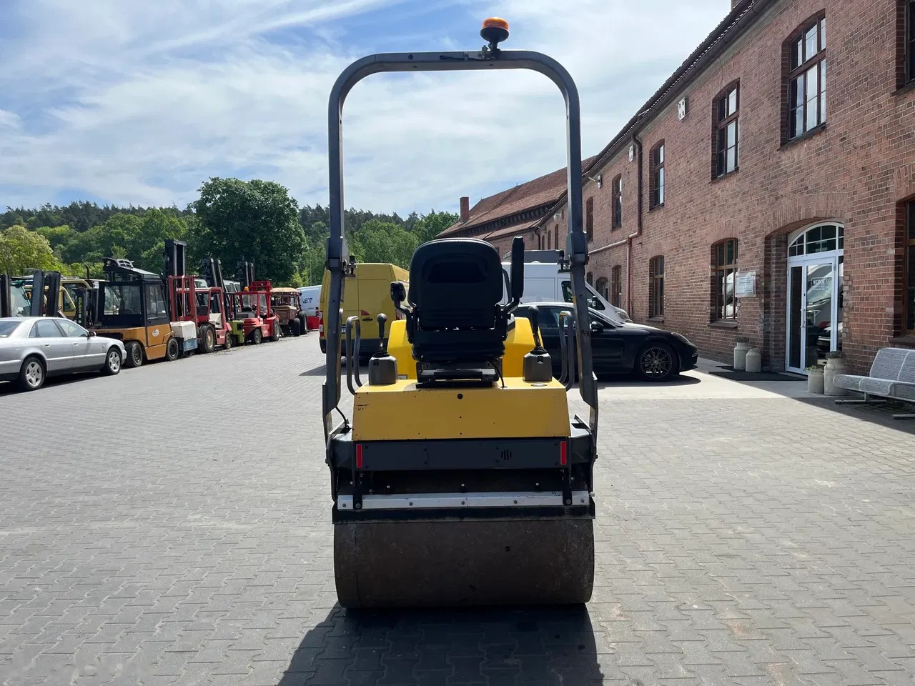 2014 Dynapac CC1200, 1 405 mth, dovoz Skladom v EÚ — foto 4 z 24