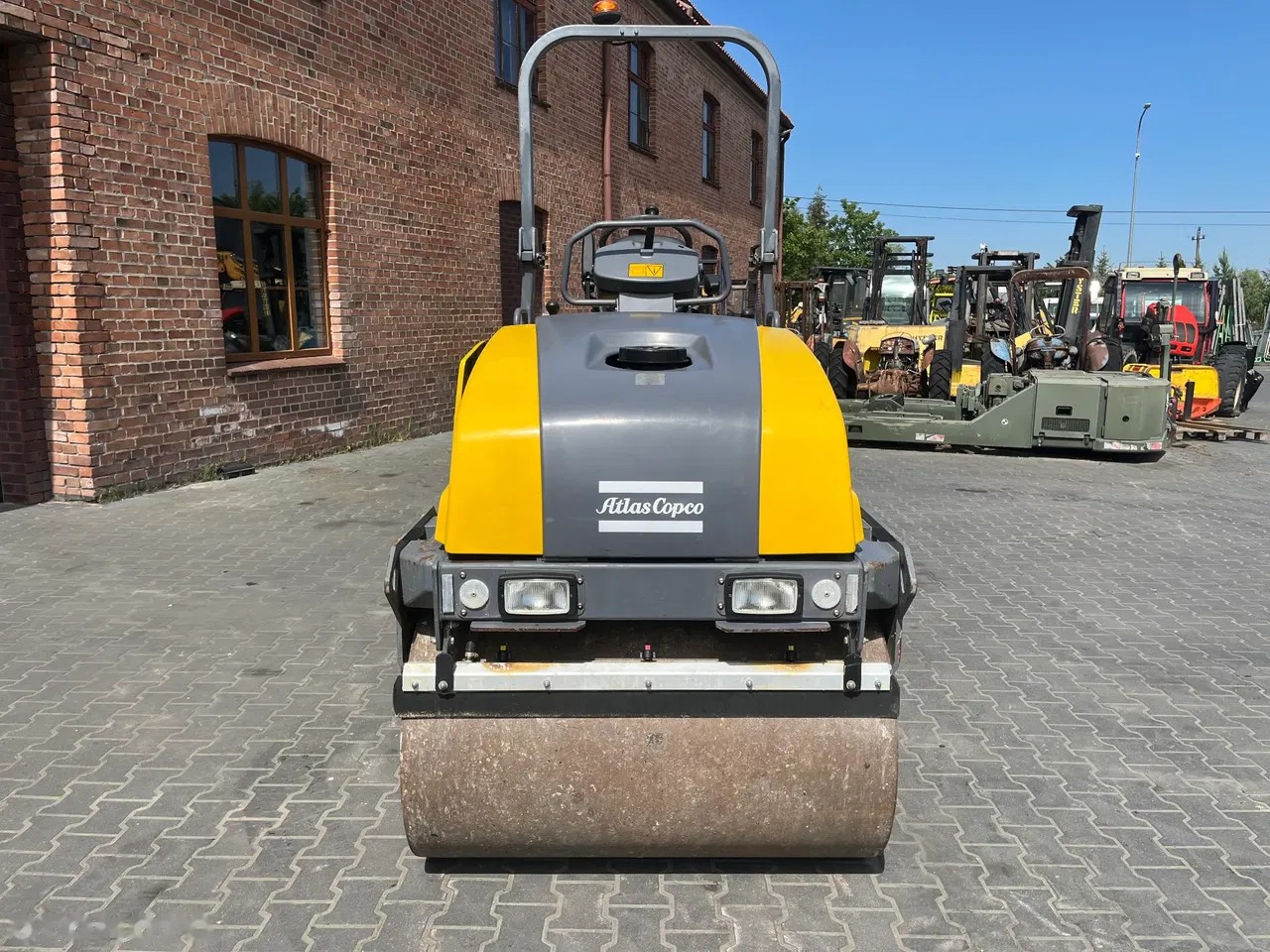 2014 Dynapac CC1200, 1 405 mth, dovoz Skladom v EÚ — foto 8 z 24