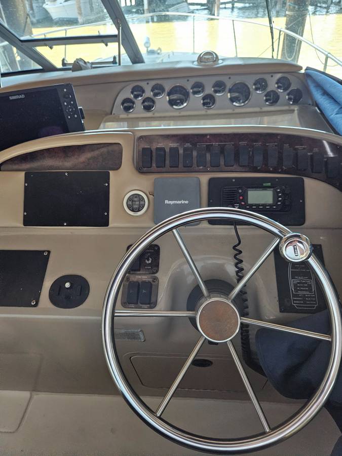 1998 Sea Ray, dovoz USA — foto 3 z 10
